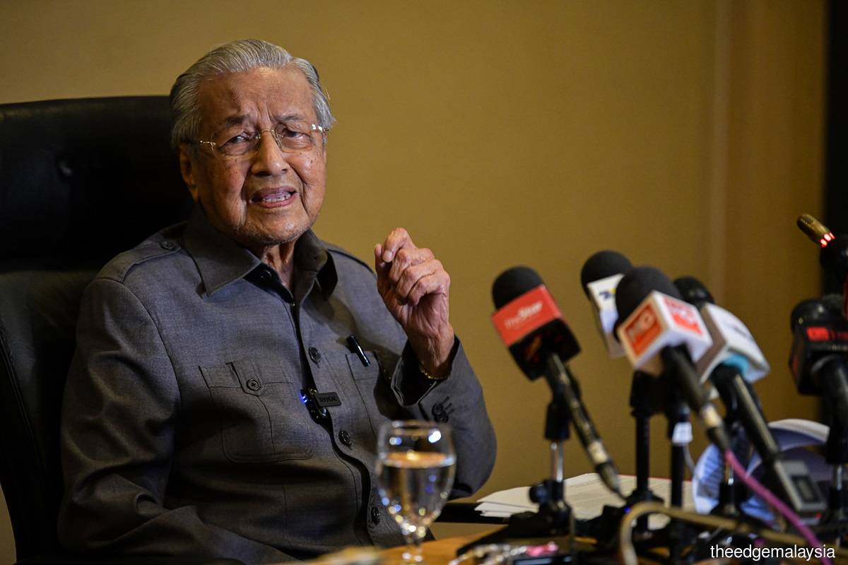 Dr M getting treatment for 'infection' at IJN, says spokesperson